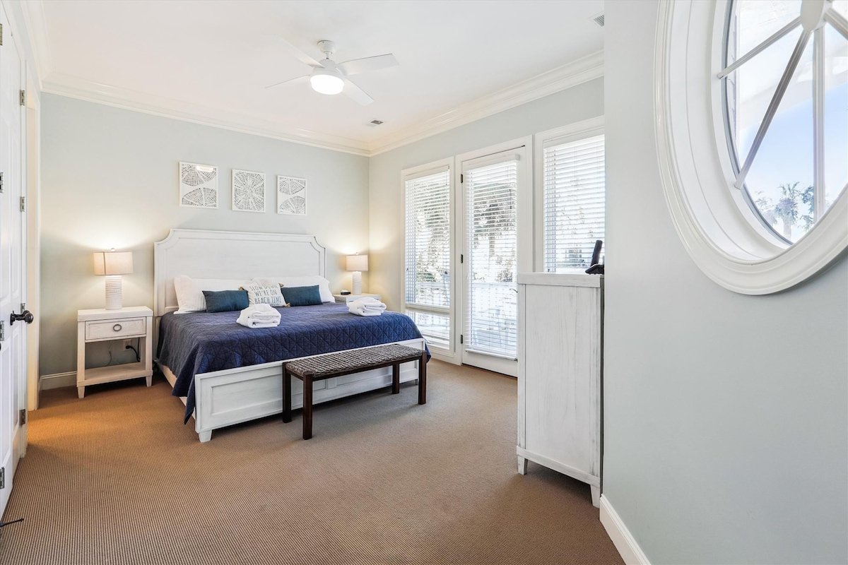 4 Brigantine, Pickleball, Large Pool, Free Golf gallery image 2