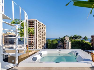 Luxury Penthouse in Arpoador with two jacuzzis