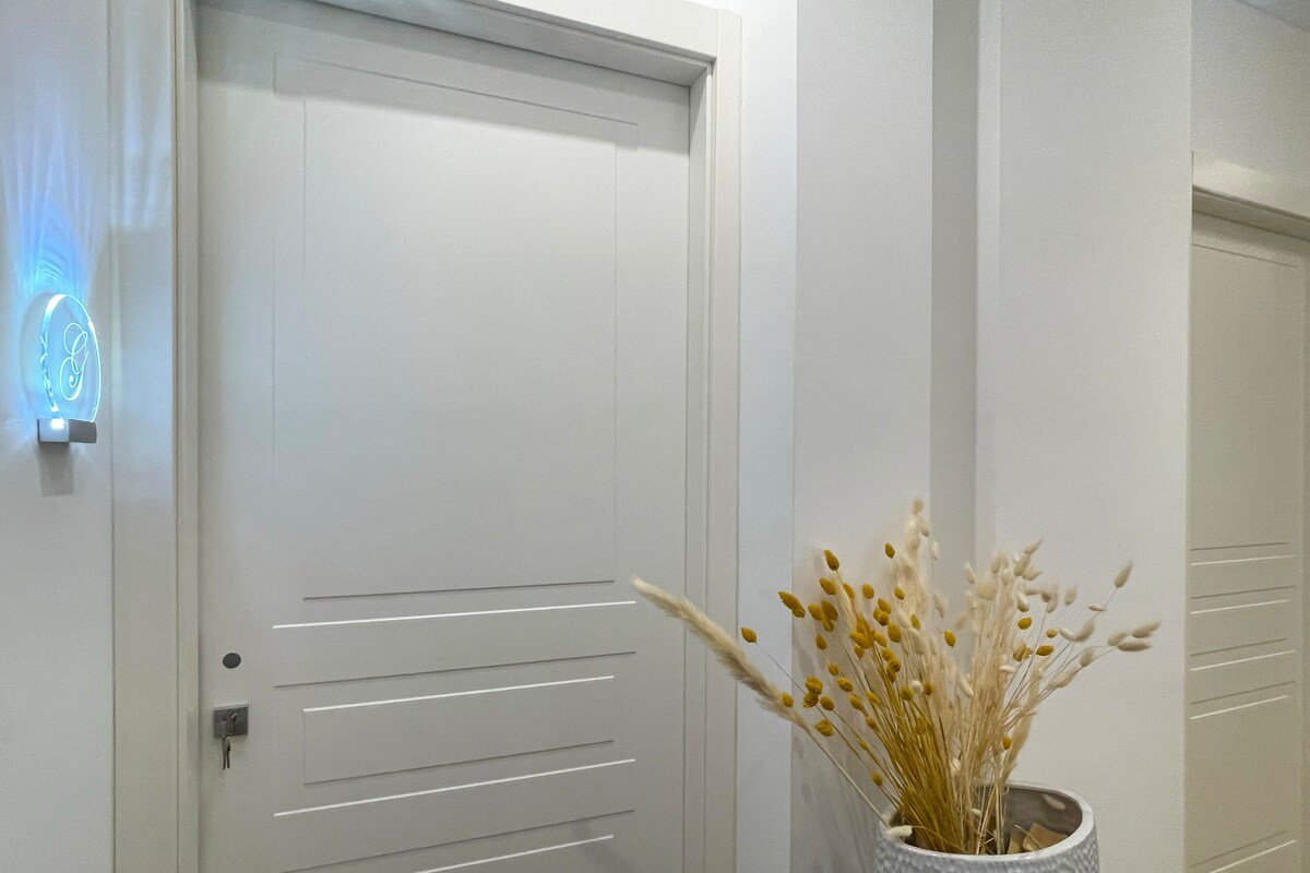 Boutique apt -Heart of Milano-Design District gallery image 5