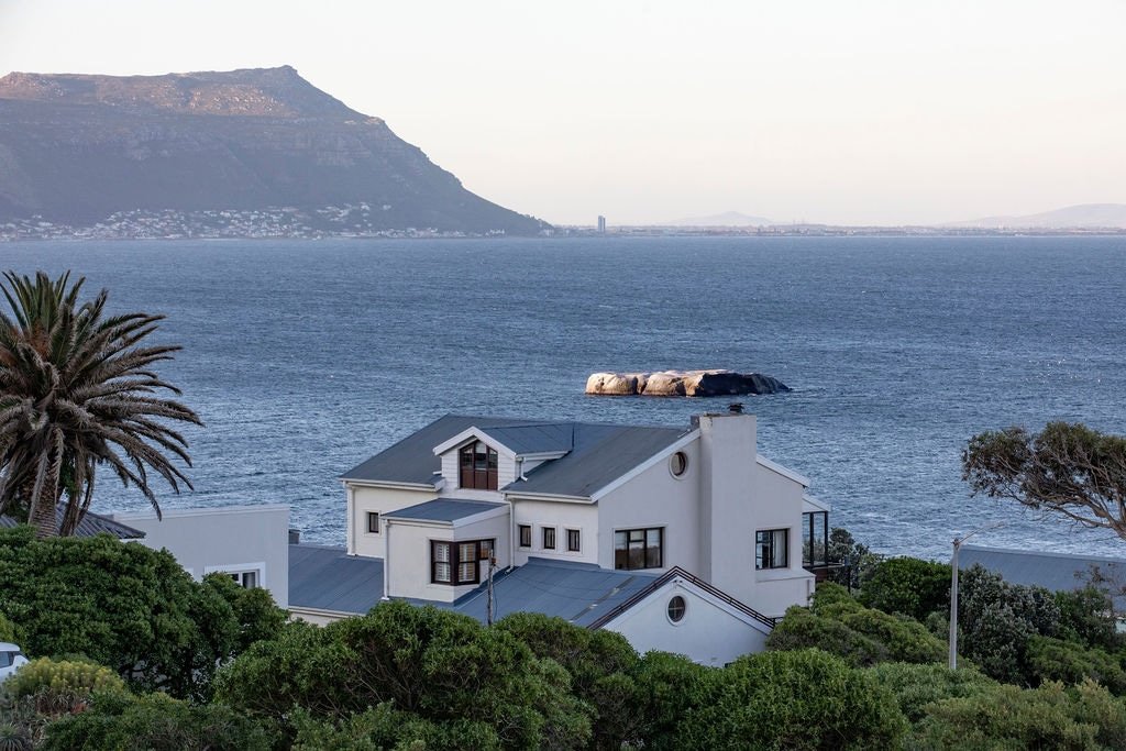 Boulders seaside home by Steadfast Collection gallery image 2