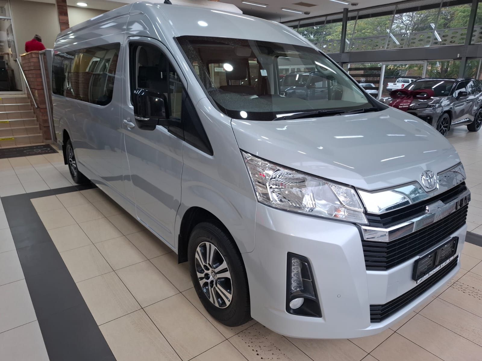 TOYOTA QUANTUM 2.8 GL SLWB A T 14 SEAT for Sale in South Africa