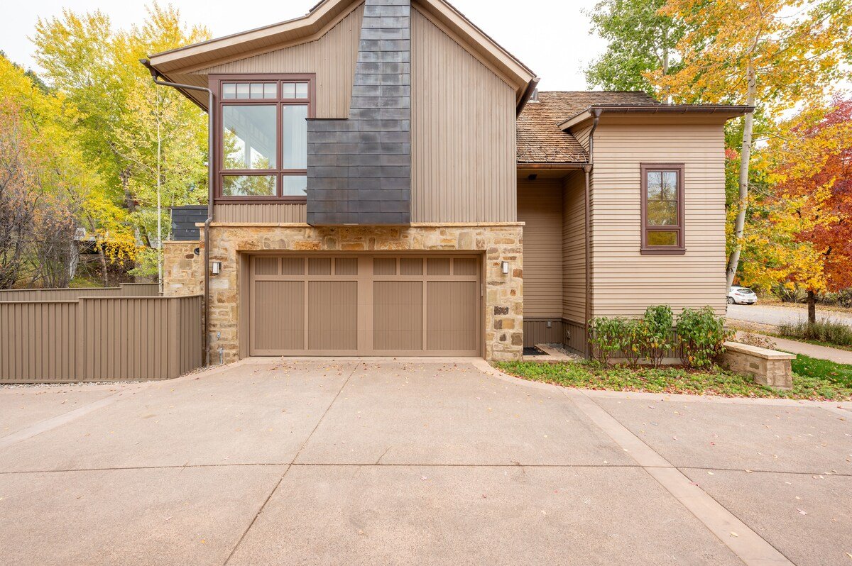 Downtown Aspen gallery image 3