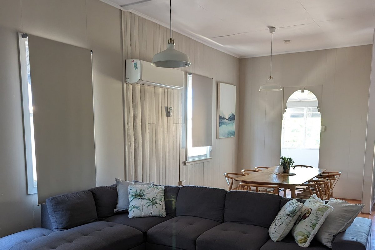 5 Bed 2 Bath Spacious Home, Abode on Kent gallery image 4