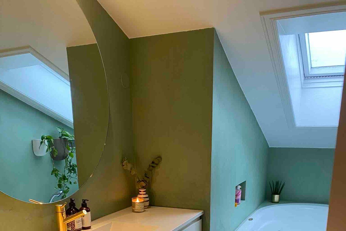 Stylish Grünerløkka penthouse with rooftop terrace gallery image 5