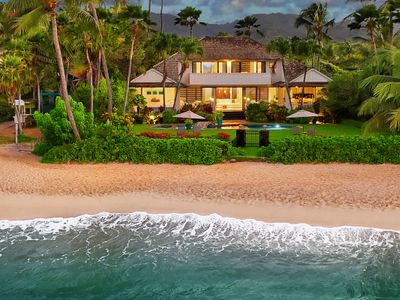 Waiohai Beach House: Poipu Beachfront Estate