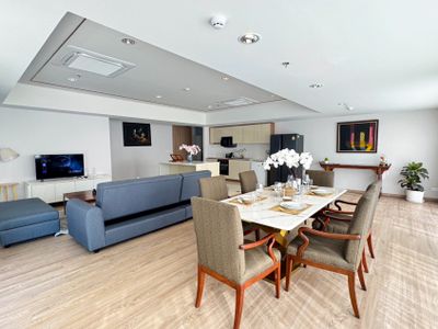 502: Modern Thai-Style 3Beds 3Baths, BTS Pool&Gym