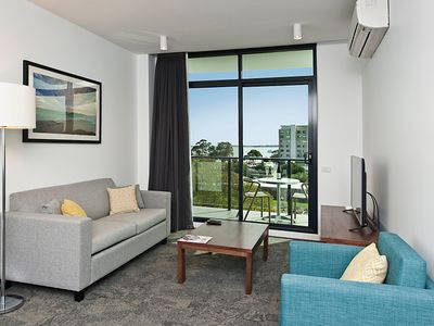 Modern Two Bedroom Apartment in the Heart of Rockingham