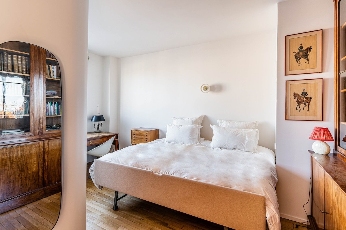 Paris Saint-Germain gallery image 5