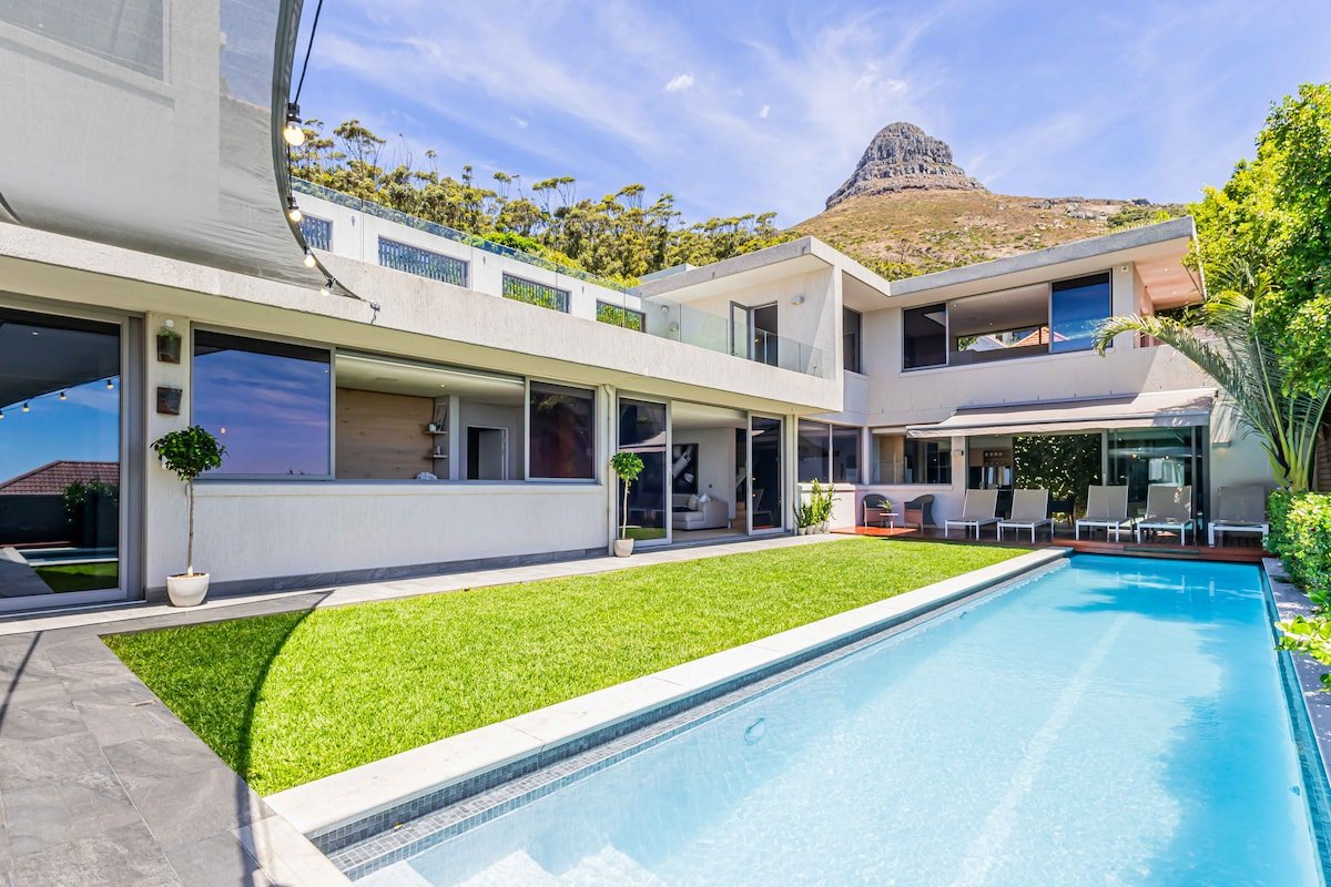 The Lion’s Lair • New Modern Luxury Fresnaye Villa gallery image 2