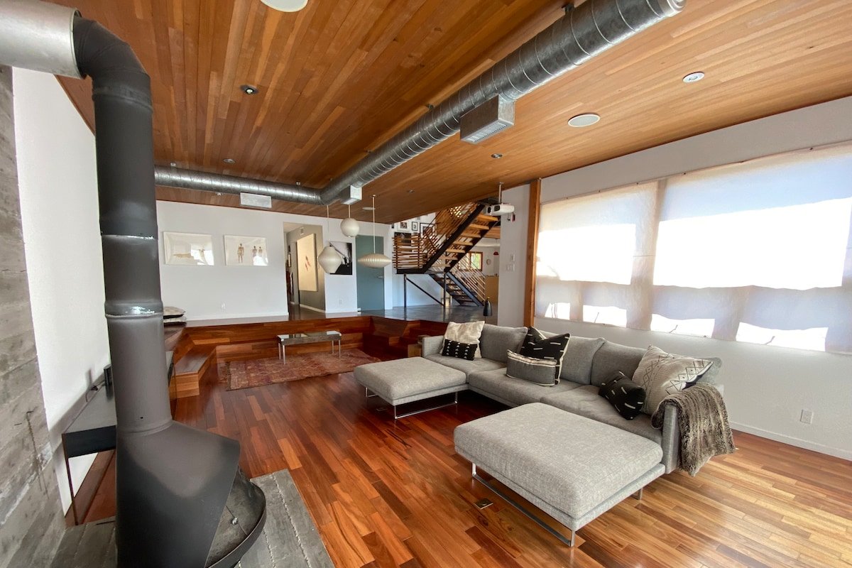 A modern oasis gallery image 4