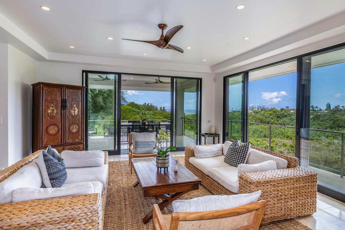Luxury Zen Retreat overlooking Hanalei gallery image 5