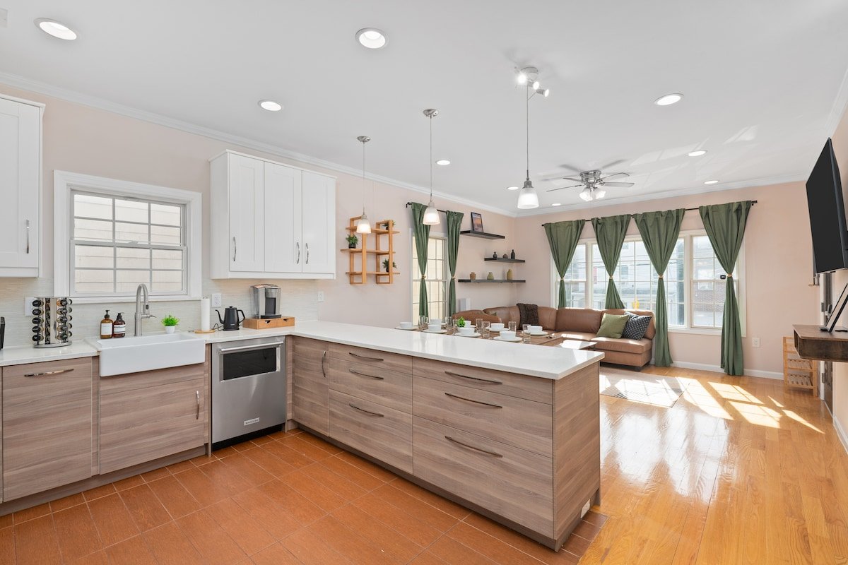 Holiday Retreat w/ Open Kitchen and Game Room! gallery image 5