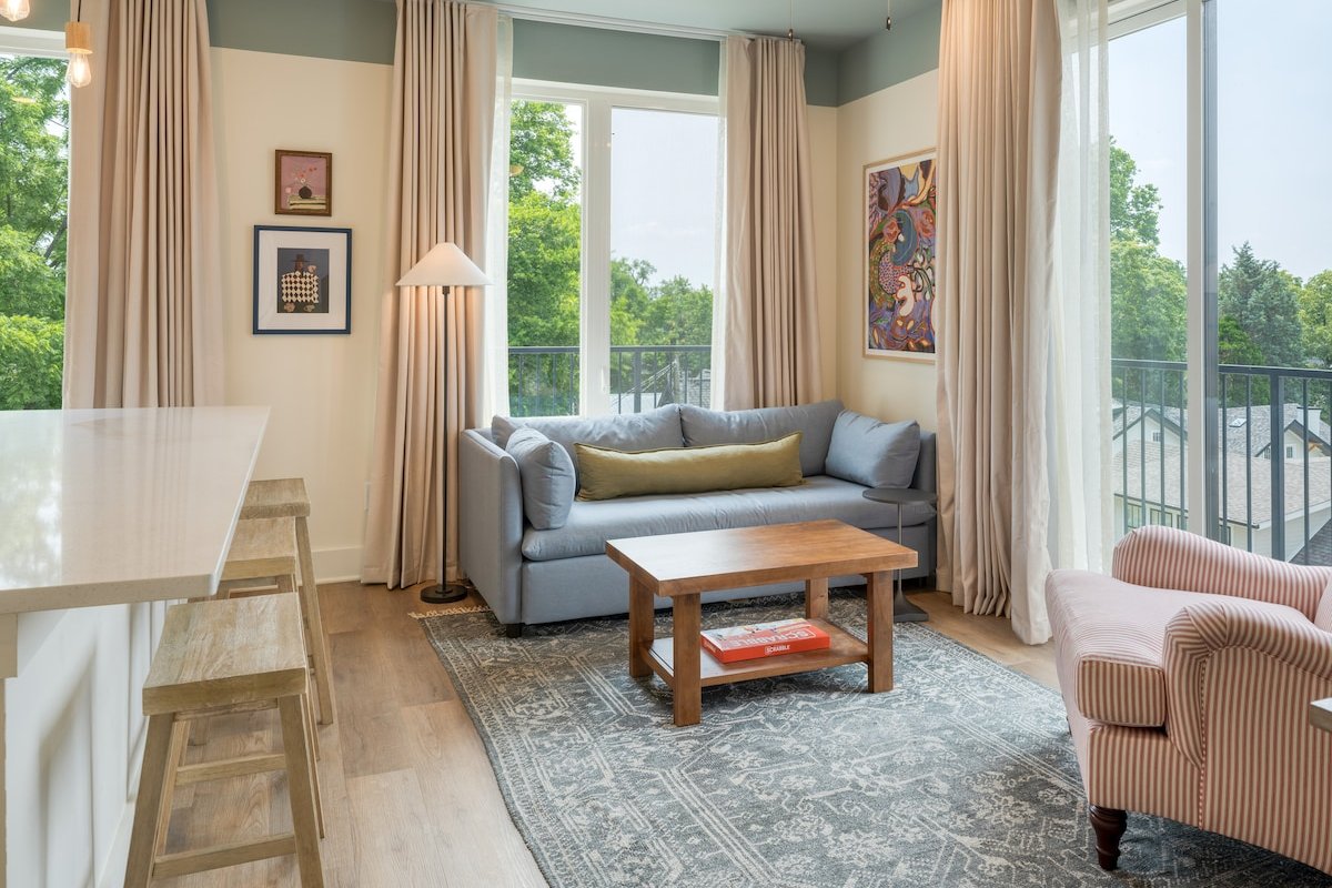 Brand New Boutique Stay • Walkable • Cozy + Clean gallery image 2