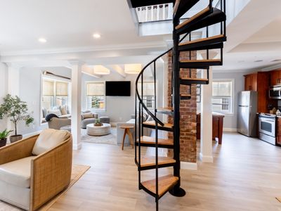 Condo w/Spiral Staircase to Loft, Perfect for Kids