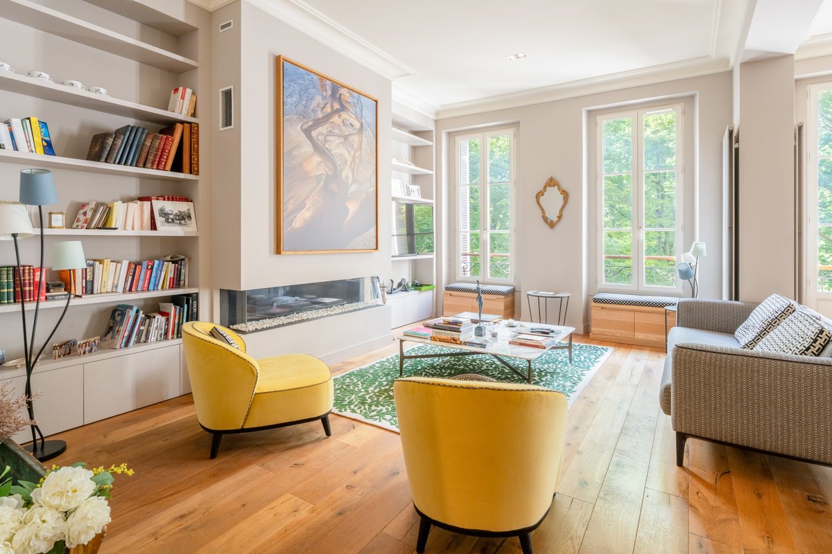 L’Élégant – Luxurious 160m2 & Public Garden view