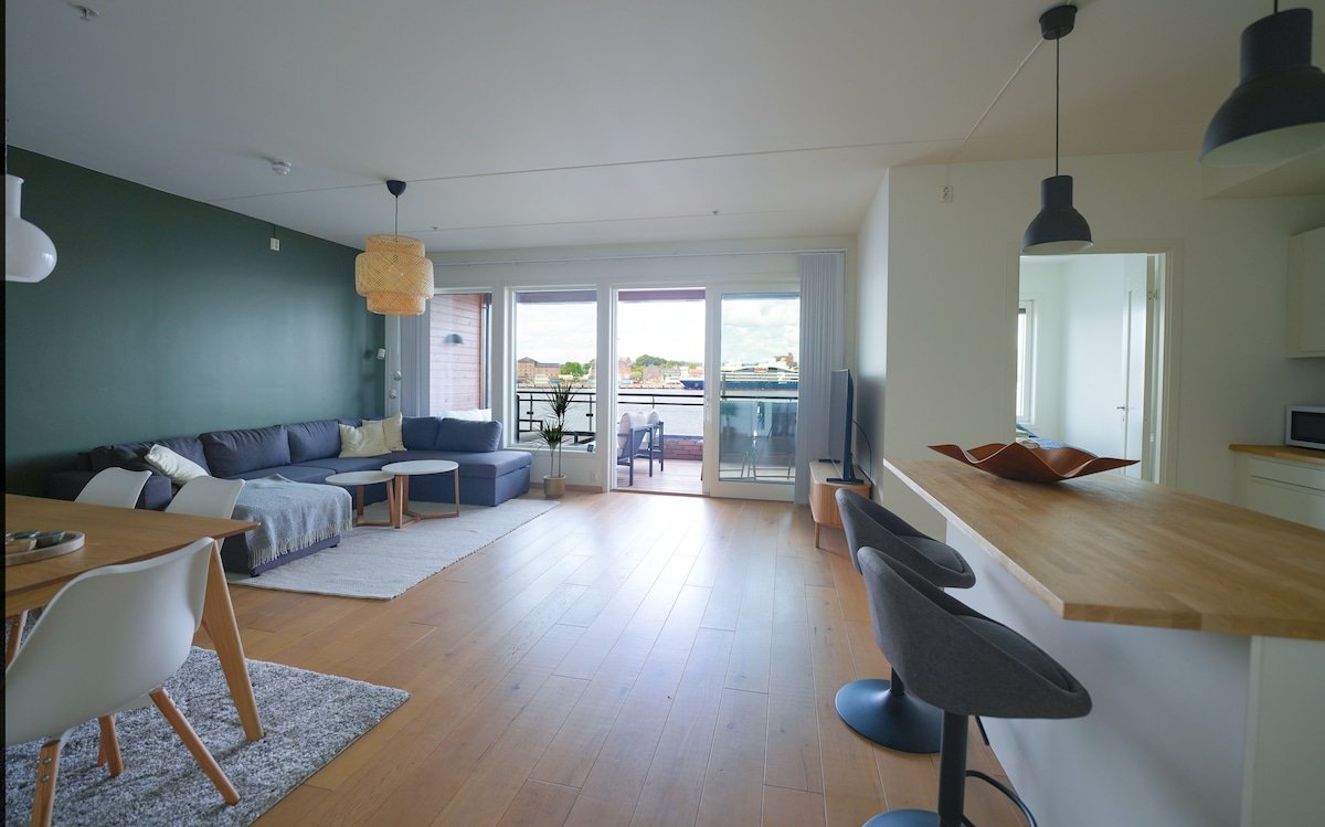 Beautiful apartment, spectacular views on Sørenga gallery image 3