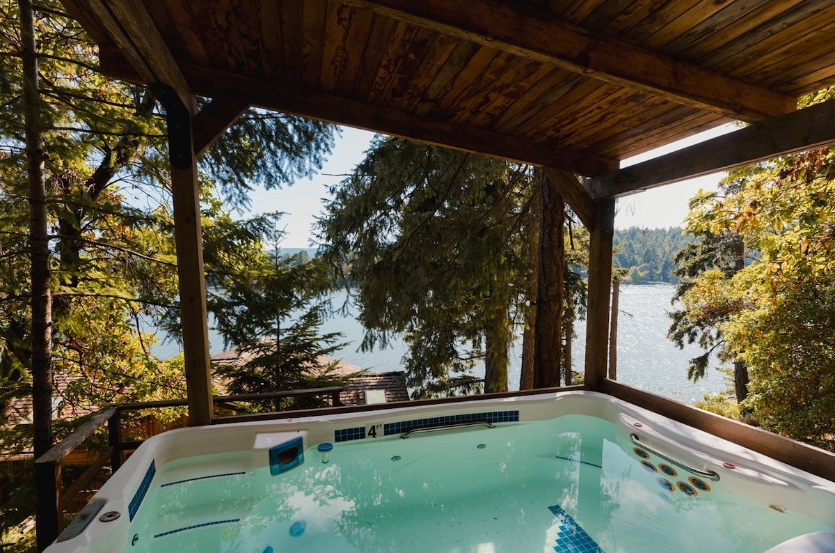 Your Cozy Seaside Sanctuary & Private Spa Getaway gallery image 5