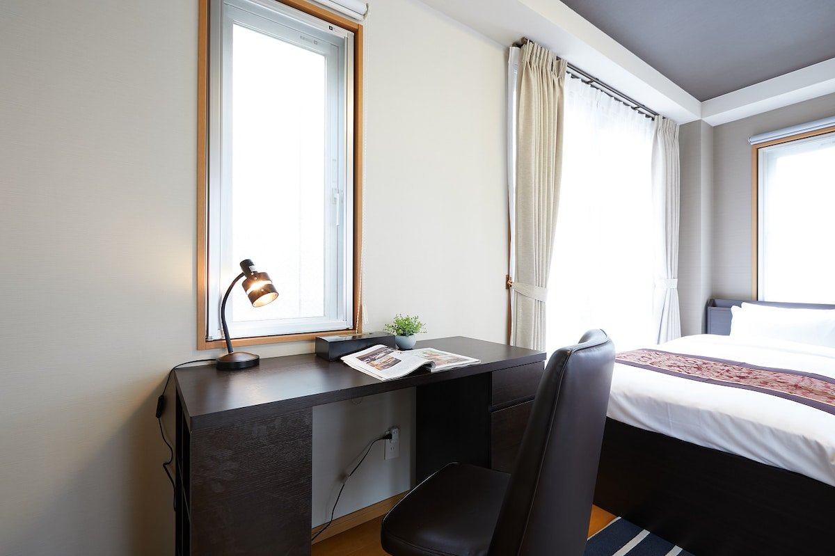 L22-B.高級で快適なゲストルーム.新宿中心ｱｸｾｽ便利!大人数対応できる gallery image 5