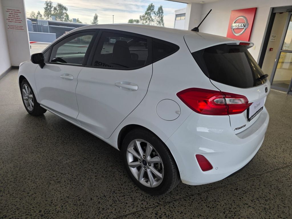 Used car gallery
