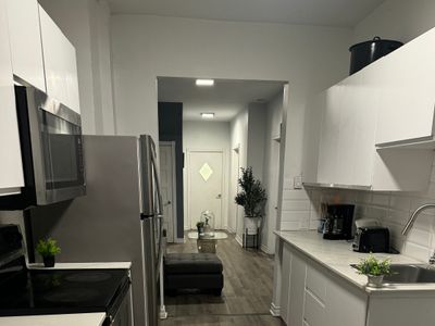 Cozy 3 Bedroom Home Near Downtown!