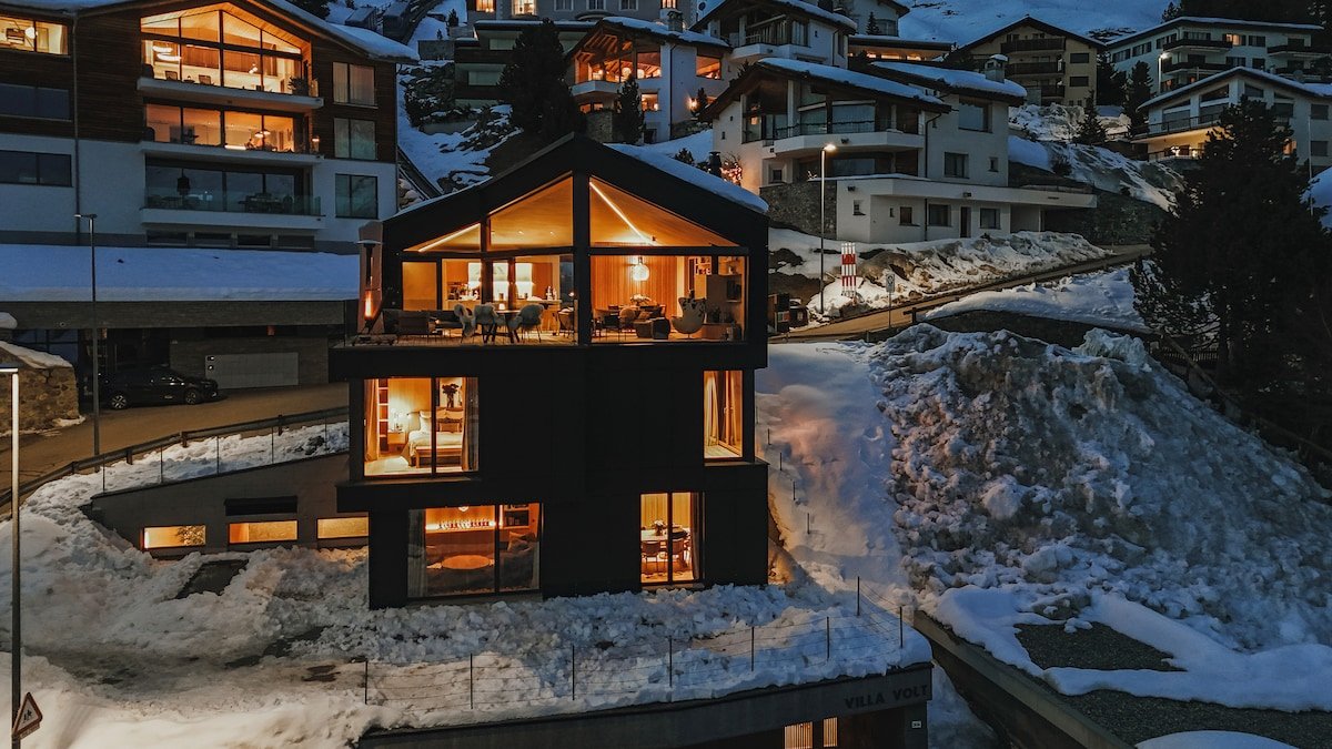 (Villa Volt) 4 Suites Pool Spa Gym