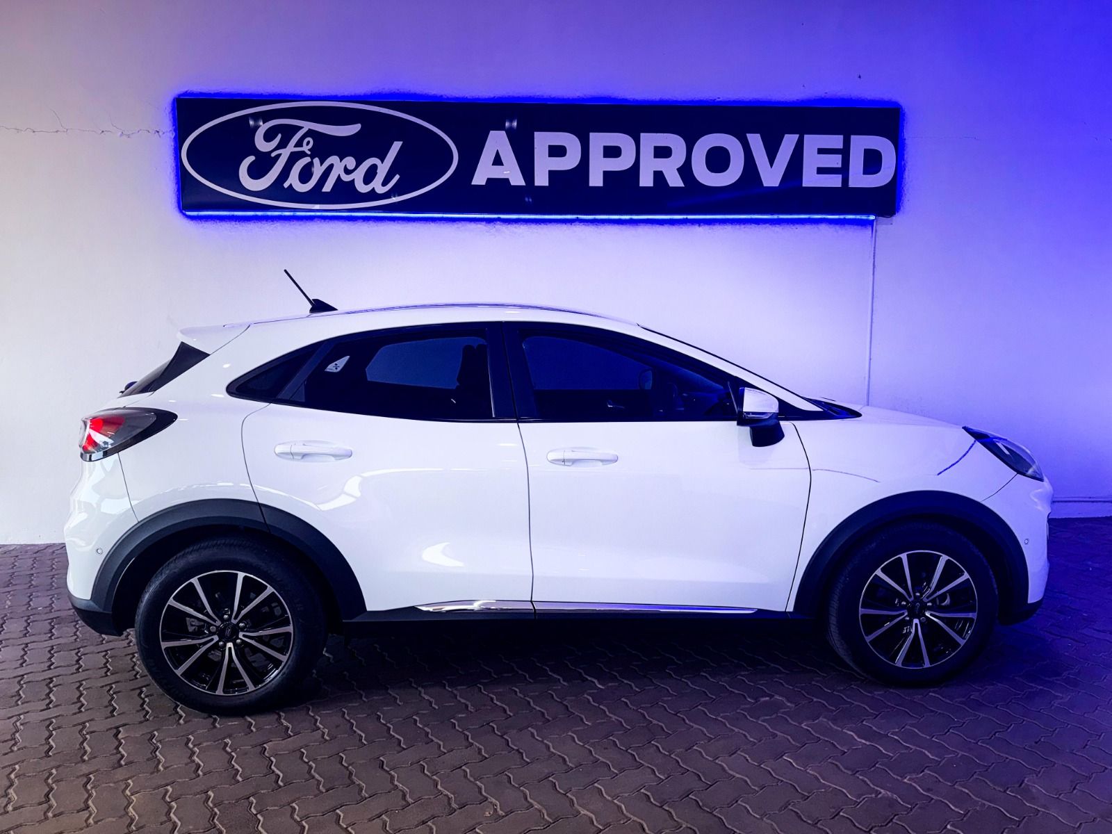 Used car gallery