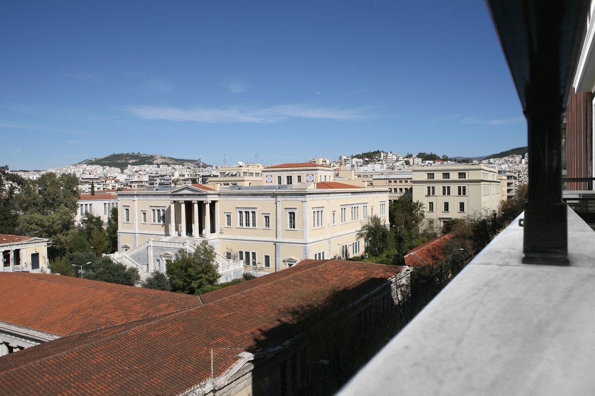 AthensCapital Loft 3-4 by the Archaelogical Museum