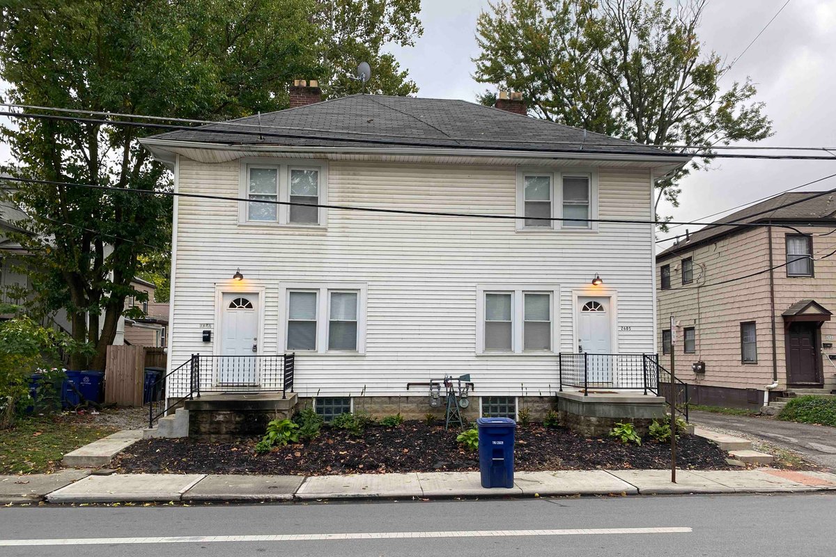 Campus Crest (B)-charming 2 bd close to campus!