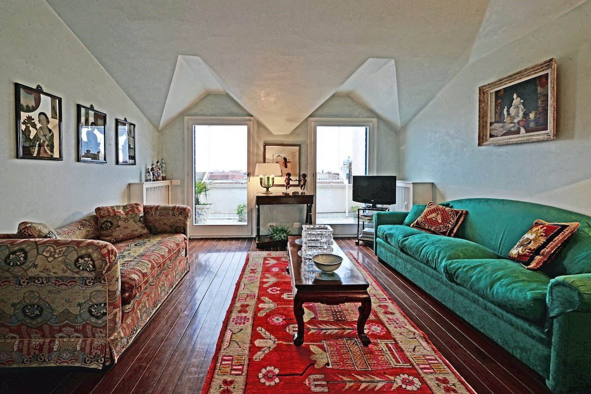 Palladio terrace: elegant with spectacular view gallery image 2