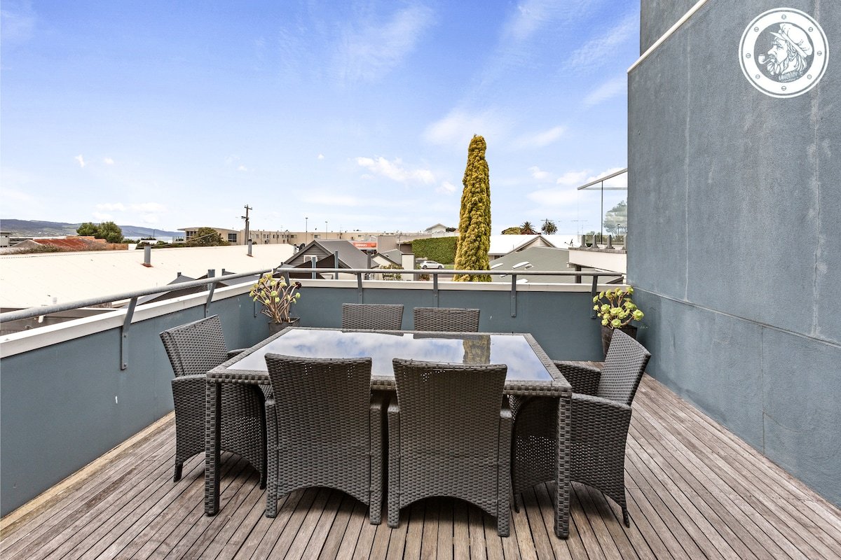 Captain’s Top Deck – 3BR Family Stay in Apollo Bay gallery image 4