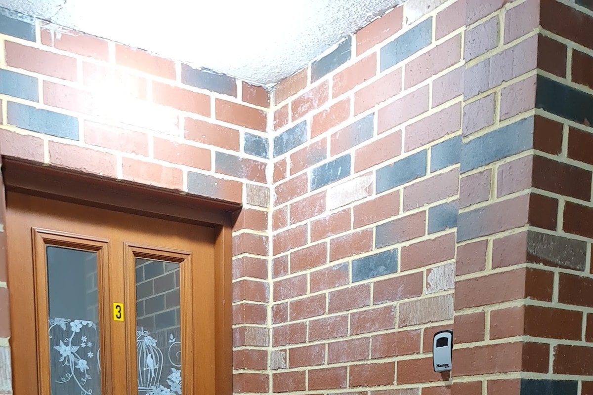 Central Vic Pk 2 townhouses 6×4+4 carparks+500mbps gallery image 3