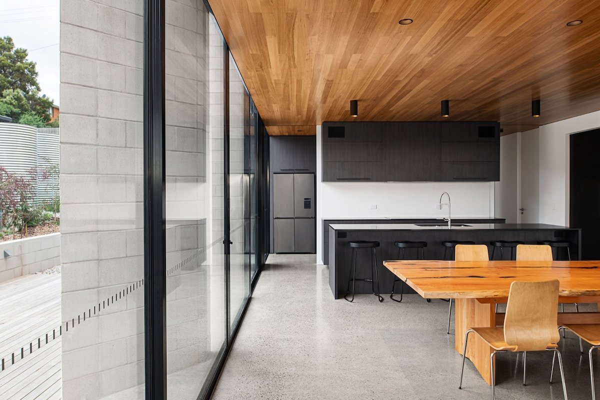 Luxury Home with Beach Access & Private Hot Tub gallery image 3