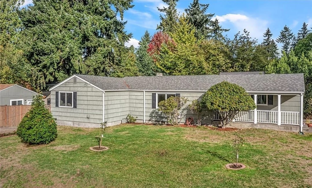 Private Space, Chill Hosts, Large Groups, & Dogs gallery image 2