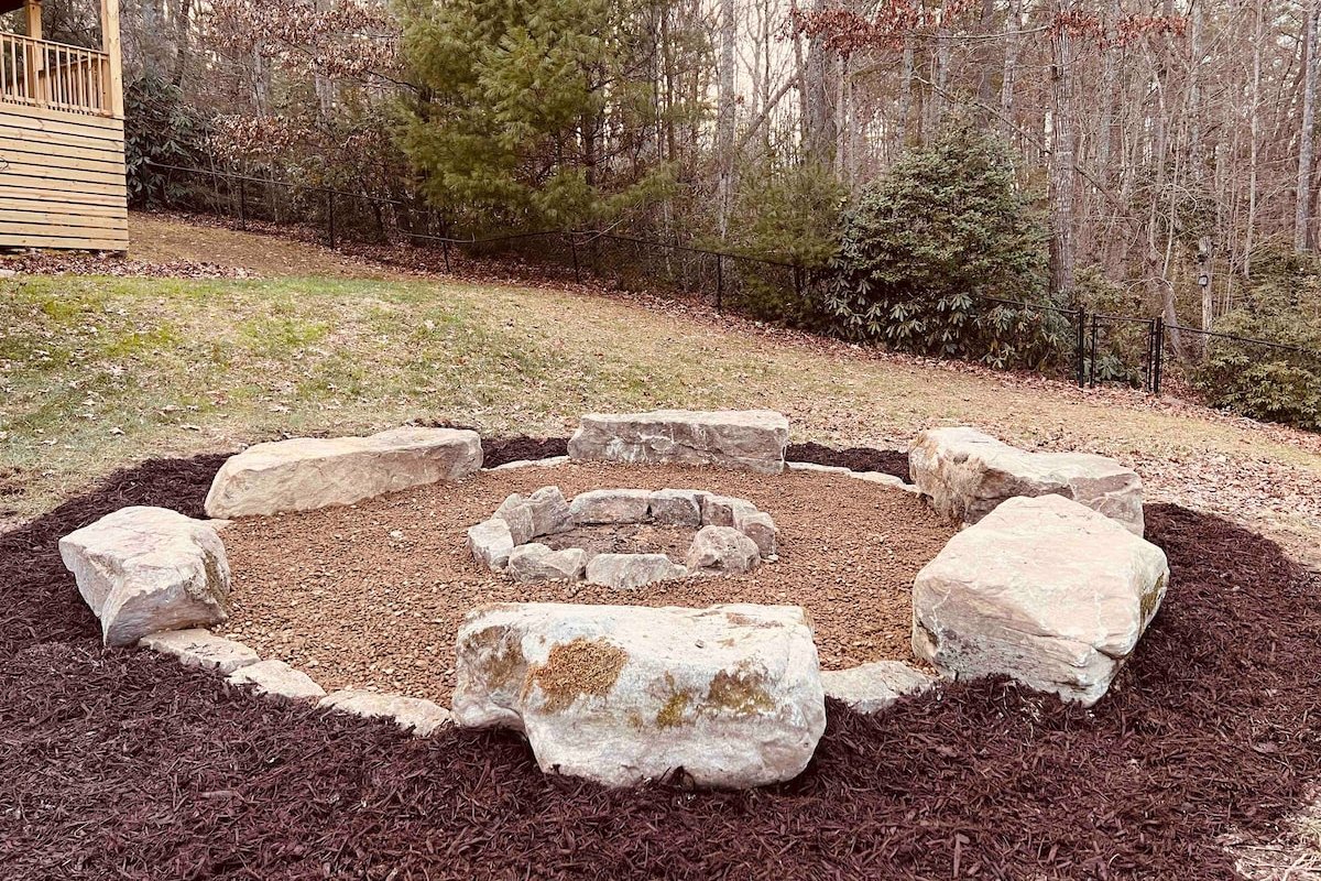 THE HIVE | 6 bedrooms including 2 on ground level gallery image 3