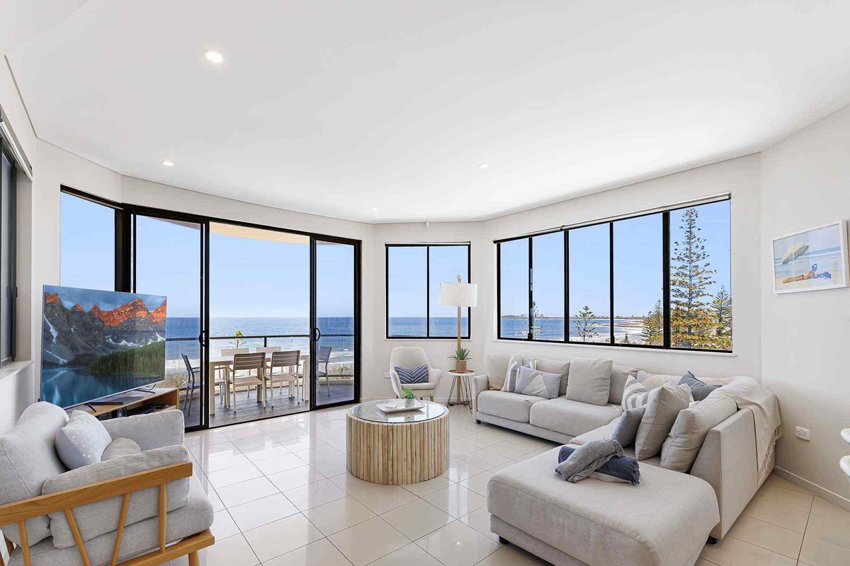 Stunning Penthouse with Private Rooftop