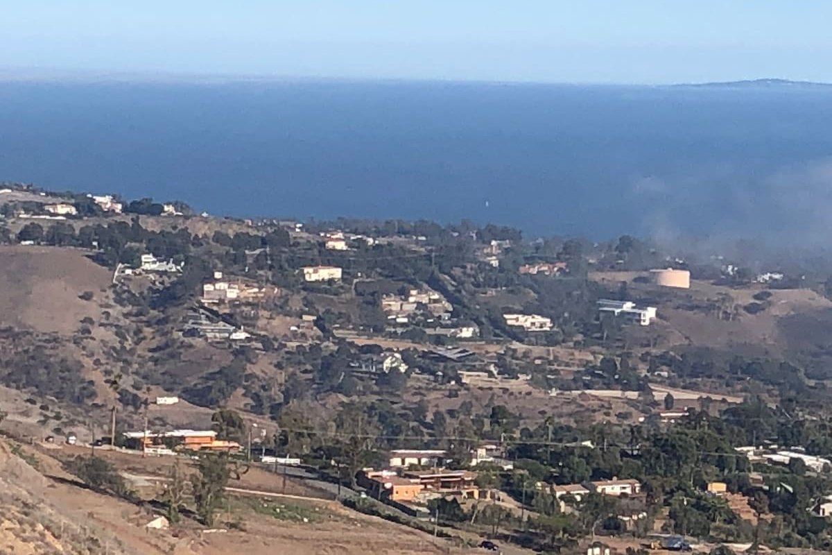 New Home – Malibu 4 Bedrooms, Secluded- Ocean View gallery image 2