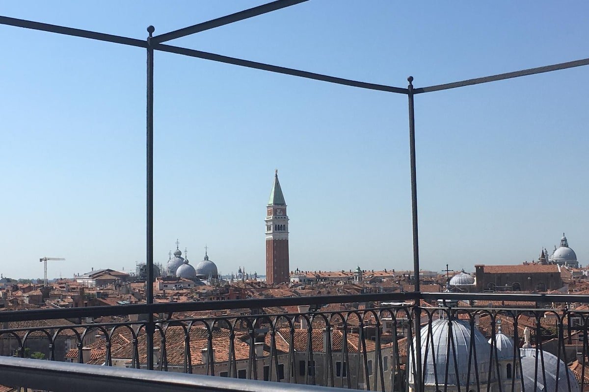 Palazzo Widmann | Luxury Penthouse – 360° Rooftop gallery image 2