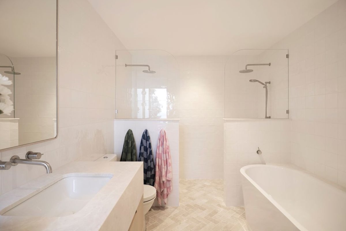 Infinity, Palm Beach gallery image 5