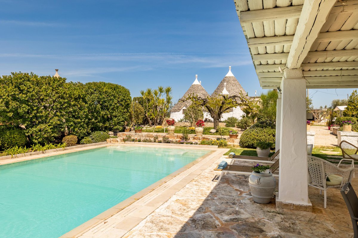 Trullo Patricia Pool