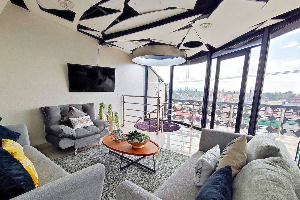 Penthouse hermoso a solo 5 min del aeropuerto. gallery image 2