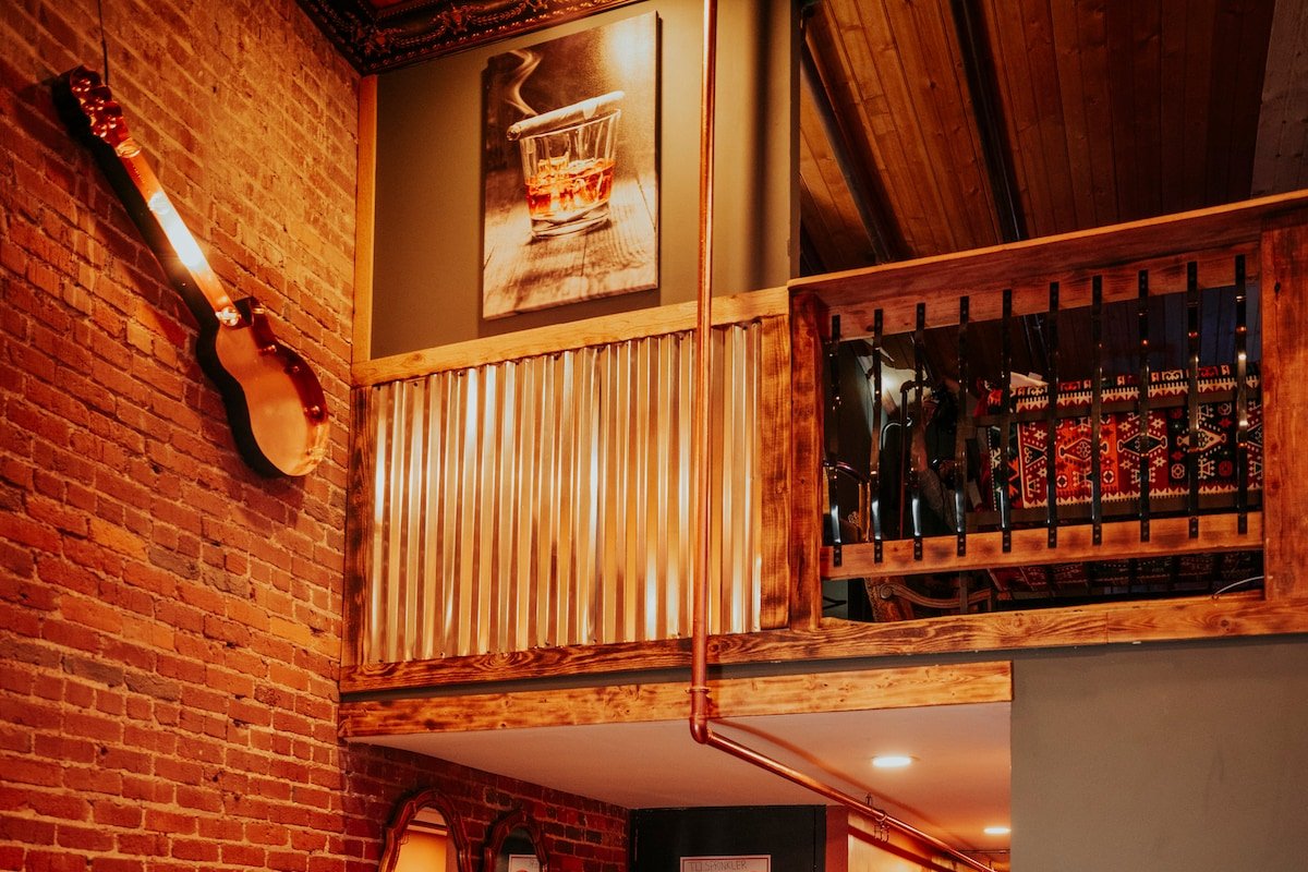 The Law Suites: Walk to Broadway gallery image 3