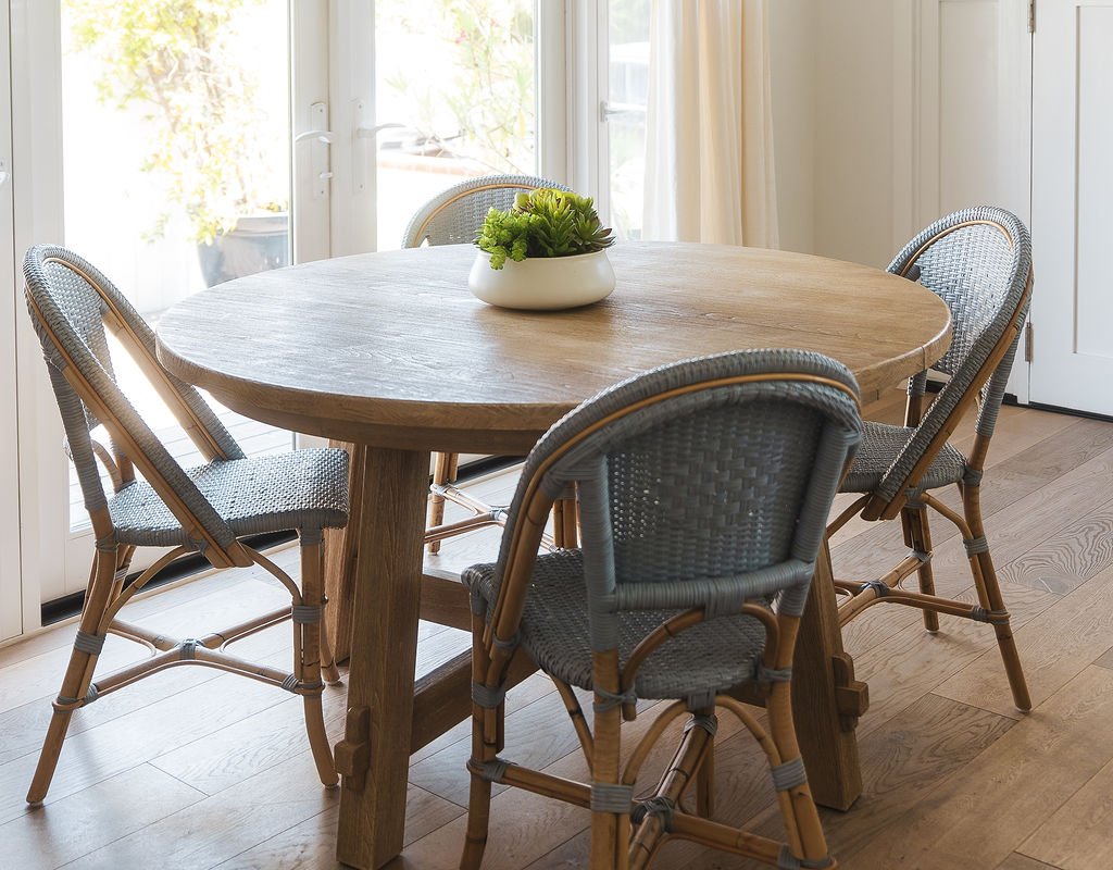 Naples Island Stunning Ocean Cottage By the Beach gallery image 3