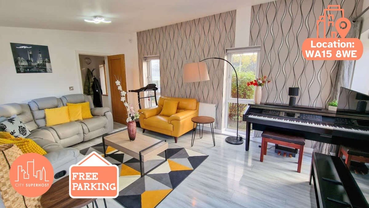 4 Bed Home in Altrincham by City SuperHost gallery image 2