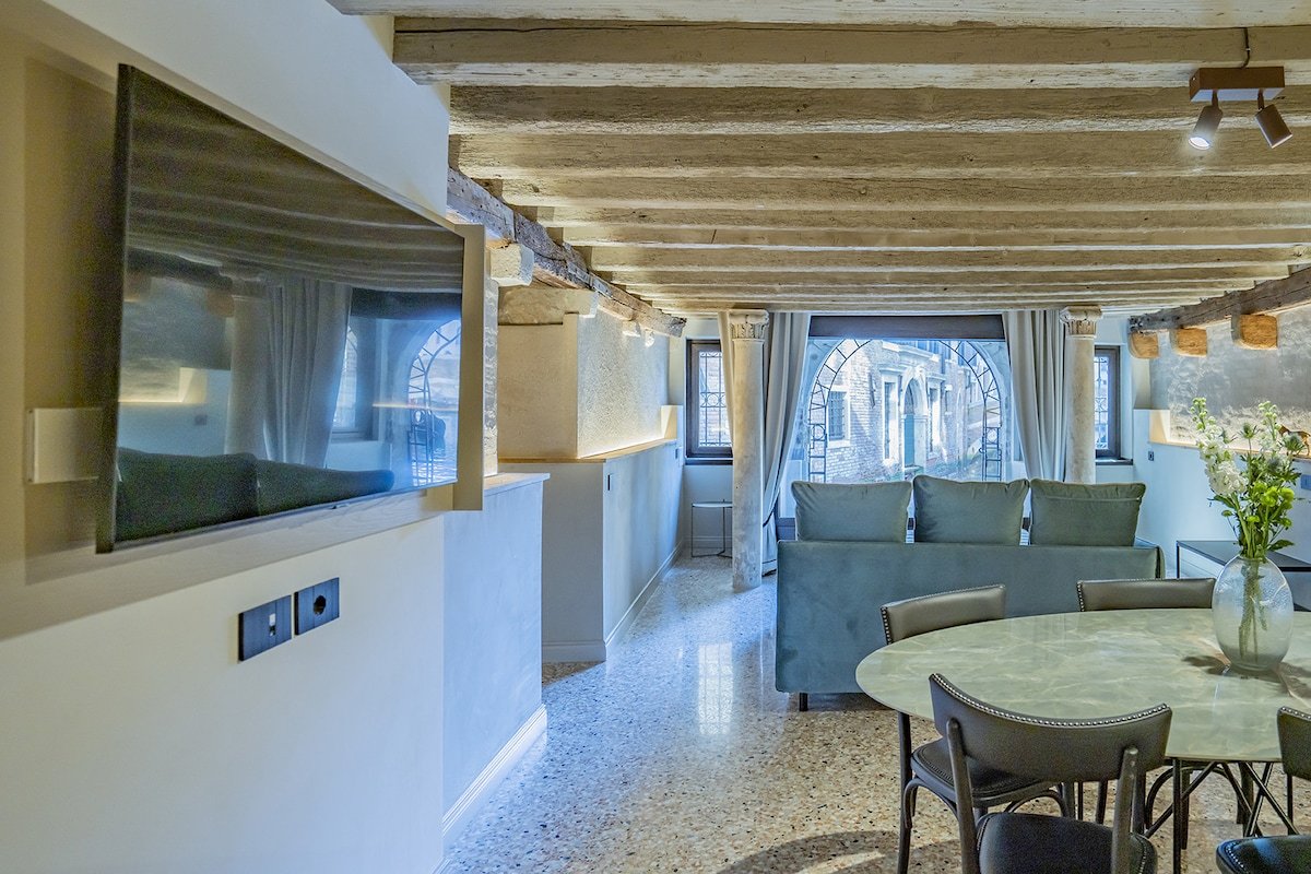 Corte Rubbi 1 A True Canal-side Experience gallery image 5