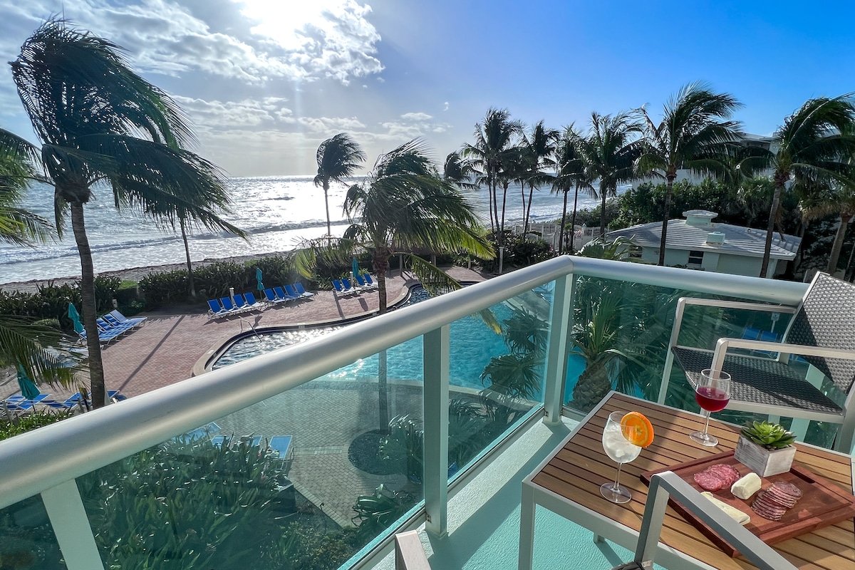 Joy at the Beach gallery image 2