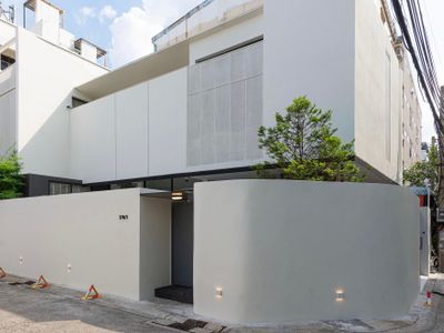 Huaikwang / Ratchada modern house