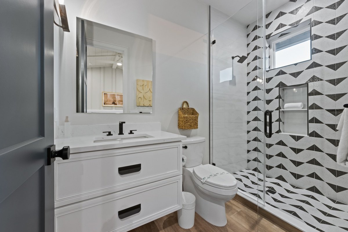 New Home with Pool, Spa, Waterslide – Seascape gallery image 4