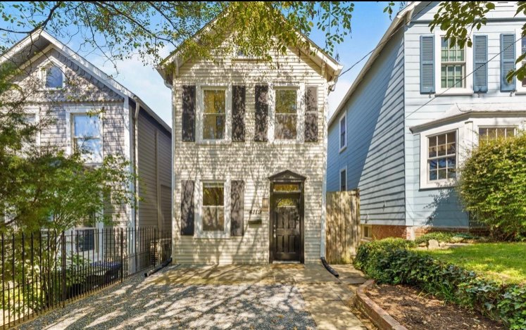 Beautiful and quiet house /3 Bedrooms 1.5 Baths
