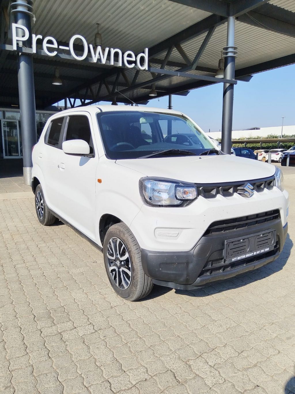 SUZUKI S-PRESSO 1.0 GL+ AMT for Sale in South Africa