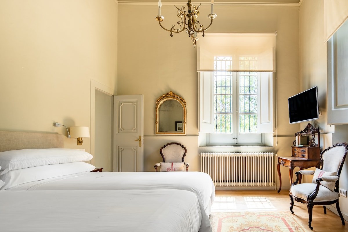 Las Cuatro Torres – Alella gallery image 2